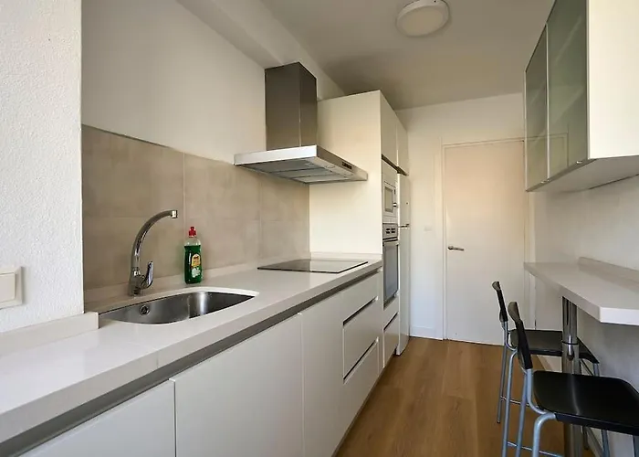 Front Sea Line Experience Apartment *