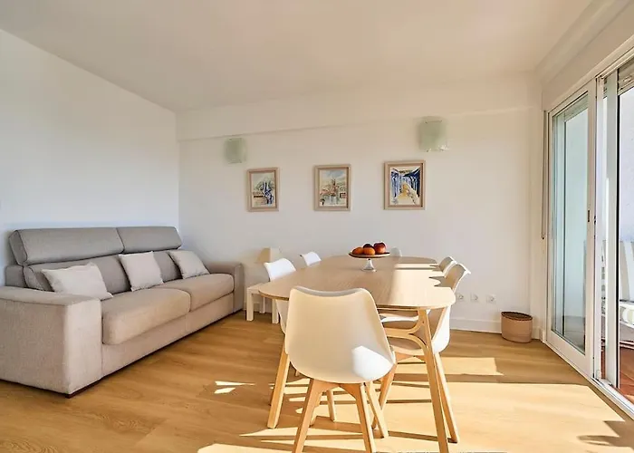 Front Sea Line Experience