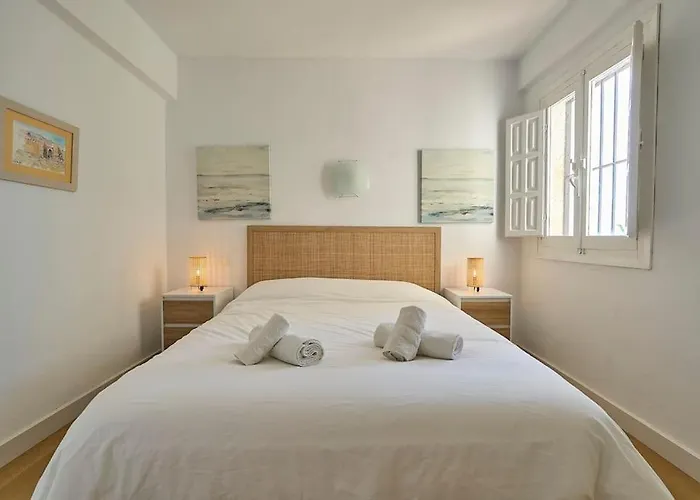 Front Sea Line Experience פואנגירולה